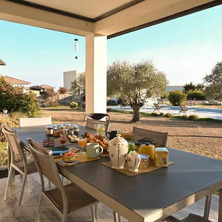 Helychrisa Bed & Breakfast Aleria (Corsica)