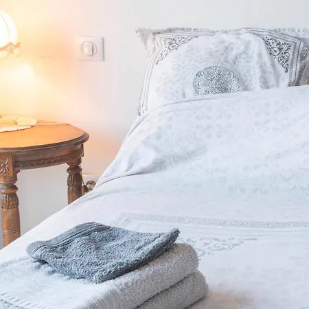 Helychrisa Bed & Breakfast Aleria (Corsica)