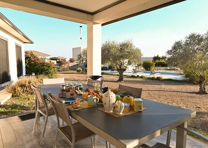 Helychrisa Bed & Breakfast Aleria (Corsica)