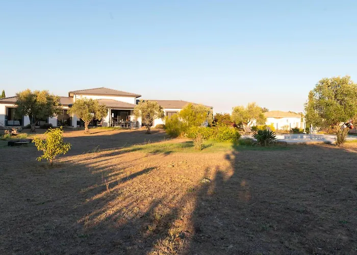 Bed & Breakfast Helychrisa 3*